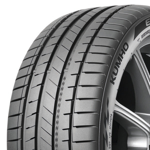 Kumho PS72